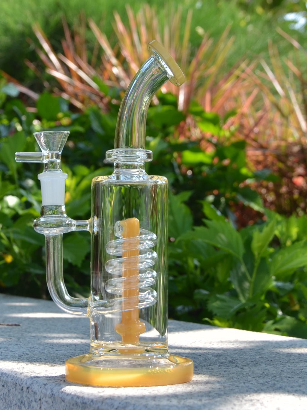 Coil Showhead Glass Bong - Croia Glass