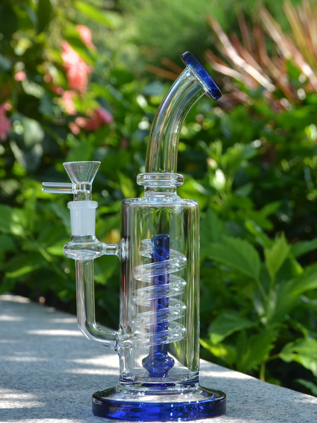 Coil Showhead Glass Bong - Croia Glass