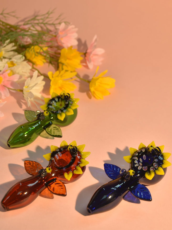 Flower Hand Pipe - Croia Glass